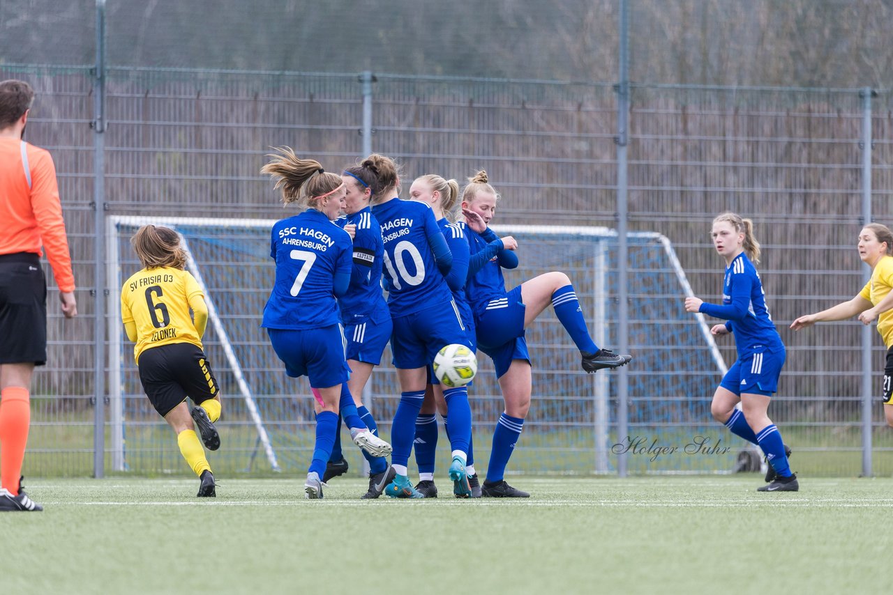 Bild 244 - F SSC Hagen Ahrensburg - SV Frisia Risum-Lindholm : Ergebnis: 1:2